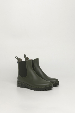 Rain boots