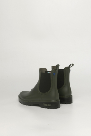 Rain boots