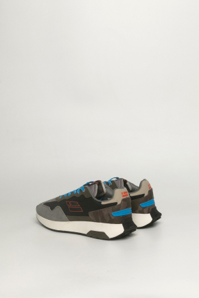 Active Flag Safari Sneakers